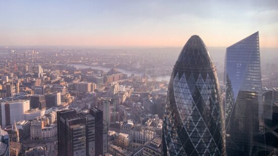 3to2 - 10 Key Focus Areas For Financial Services Firms 2025_alev-takil-7ojyp-IXW7w-unsplash_50034