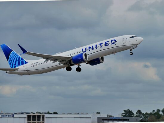 United 737-9 Max out of IAH
