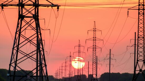 power line NP background of the sunset, a lot of supports for wires