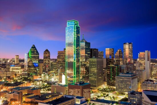 Clean and nice photo of the nice city which is Dallas, Texas!